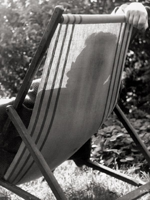 Lot 4388, Auction  114, Thiemann, Elsa, The artist Hans Thiemann in deck chair