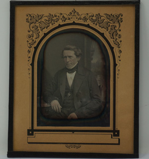 Lot 3692, Auction  122, Roux, Friedrich und Gleim, Georg Otto, Daguerrotypie des Hanauer Obergerichtsrats Georg Otto Gleim. 