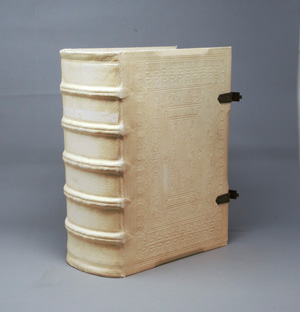 Lot 1300, Auction  126, Tschachtlans Bilderchronik, Ms. A 120 in der Zentralbibliothek Zürich