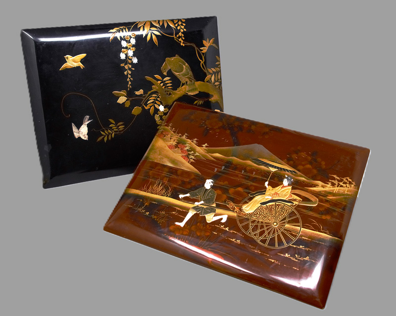 Lot 642, Auction 126, Japanische Lackdeckel, Lackeinbanddeckel mit Maki-e-Dekoren in Gold und Farben