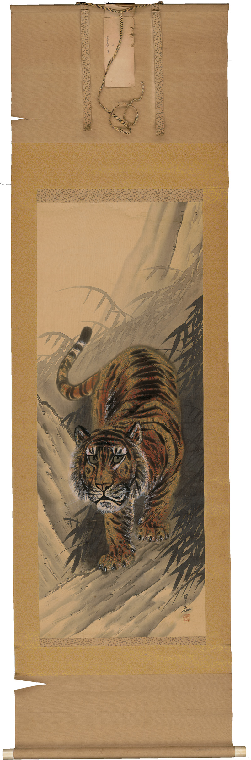 Lot 677, Auction 126, Tiger im Bambuswald, Japanisches Kakemono-Rollbild eines Tigers in einer Felslandschaft
