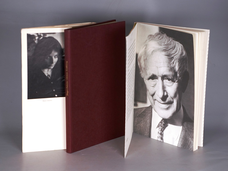 Lot 3241, Auction  126, Jünger, Ernst und Dalicho-Springer, Beate - Illustr., Ortners Erzählung. Mit 17 Illustrationen von B. Dalicho-Springer. Isny 1979. - Widmungsexemplar. - 300 Exemplare. - Dabei: Dasselbe mit Illustrationen von E. A. von Mandelsloh. Tübingen 1989. - Widmungsexemplar