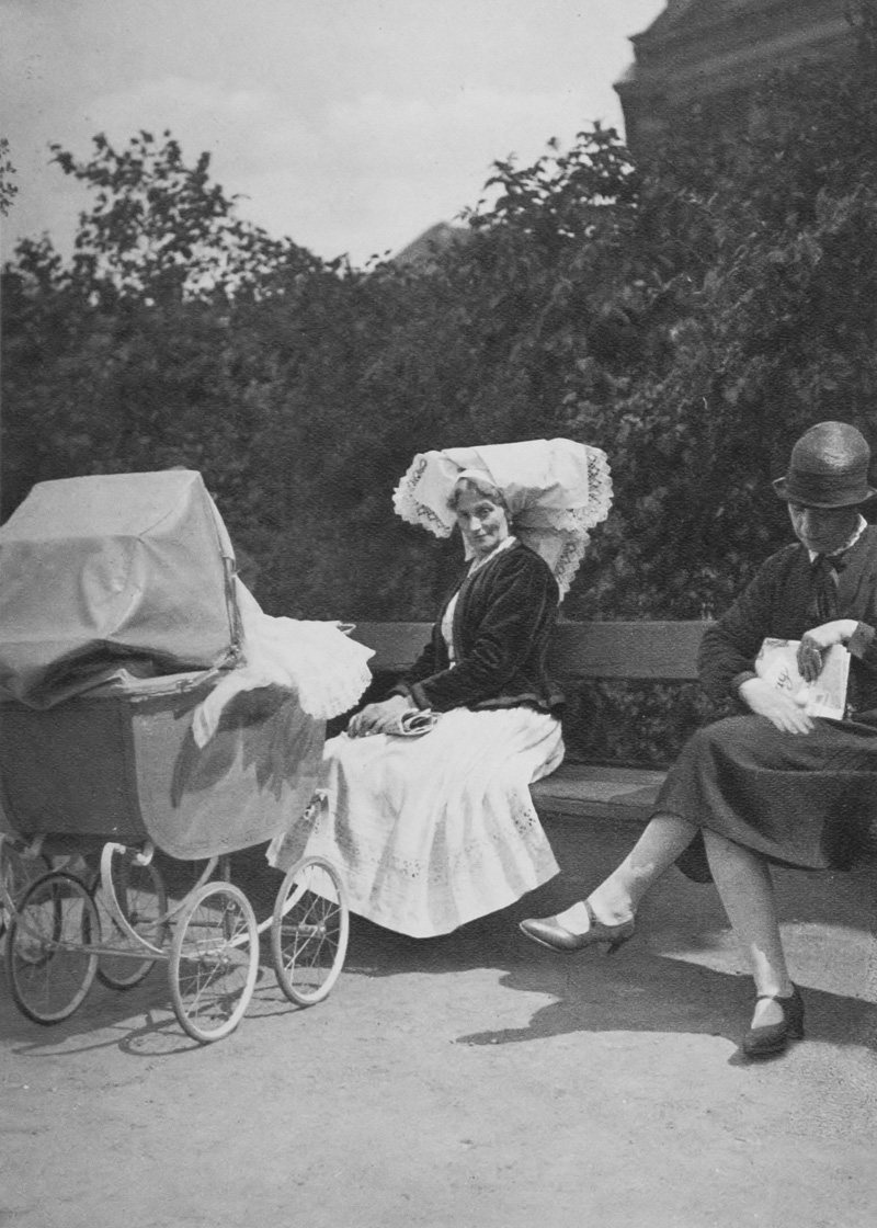 Lot 3442, Auction 126, Stone, Sasha und Behne, Adolf, Berlin in Bildern. Aufnahmen von Sasha Stone