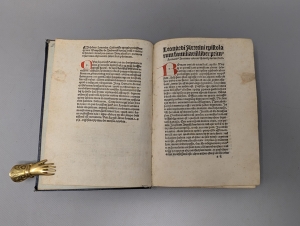 Los 1069 - Bruni, Leonardo - Epistolarum familiarium libri IX. Hrsg. Johannes Honorius de Cubito. - 5 - thumb
