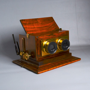 Los 3412 - Tisch-Stereoskop - der Firma Smith, Beck & Beck. Mahagoniholzkorpus mit messinggefassten Linsen - 1 - thumb